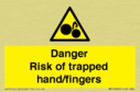 danger-risk-of-trapped-handfingers~